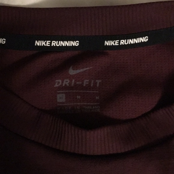 Nike Dri-Fit Running Long Sleeve T-Shirt M Wine - Picture 2 of 5